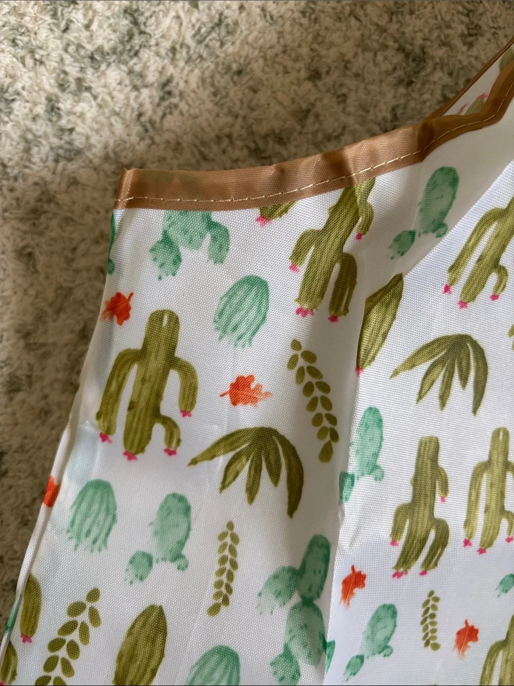 Desert Cactus Poly Canvas Large Tote Travel Bag Built in Case NWT 22x23”